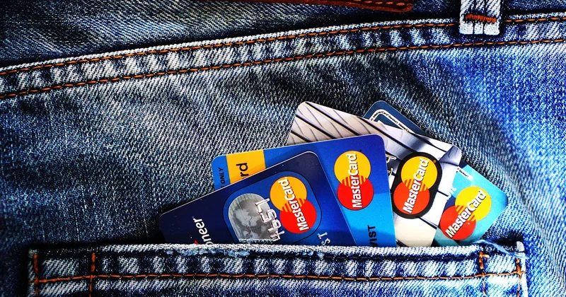 Banque Courtois vs Société Générale : y a-t-il une différence réelle ?